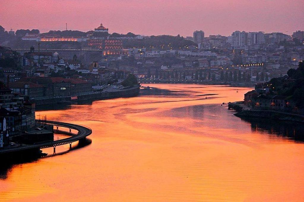 Porto Lodge المظهر الخارجي الصورة